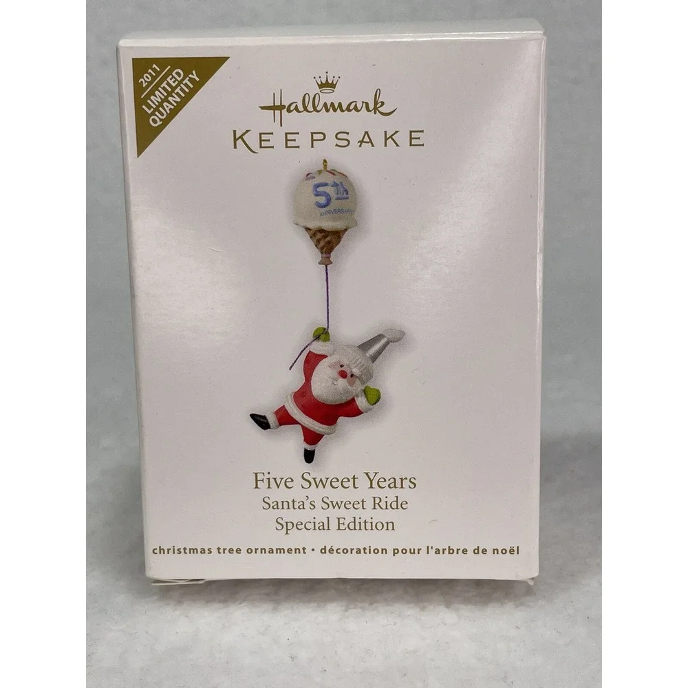 Hallmark Keepsake Five Sweet Years 2011 Santa's Sweet Ride Special Edition‎